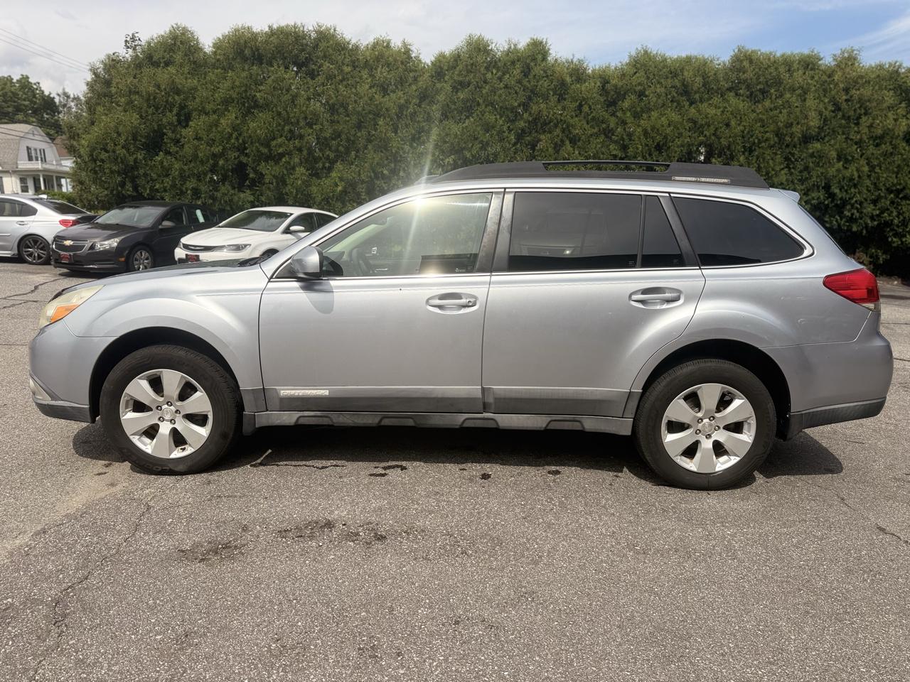 Subaru Outback 2.5i Premium 2012