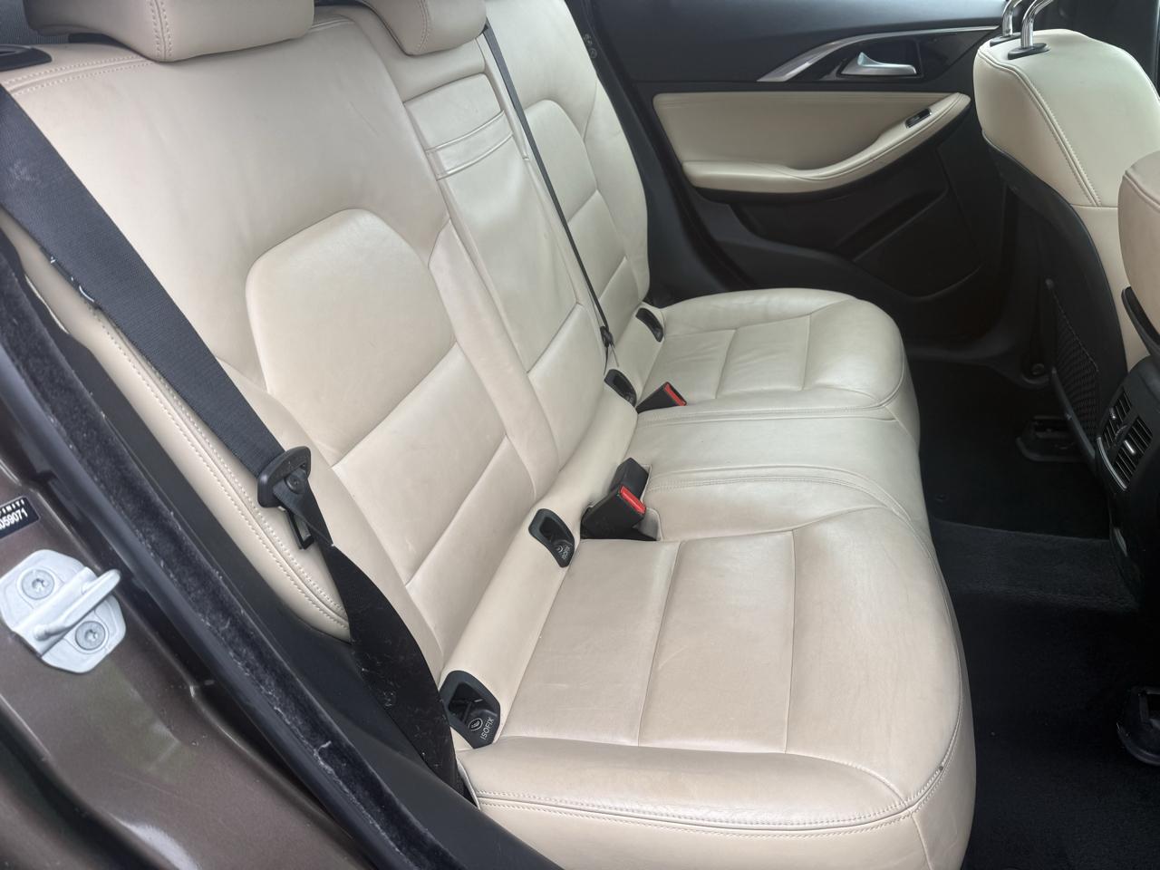 Infiniti QX30 Luxury AWD 2018