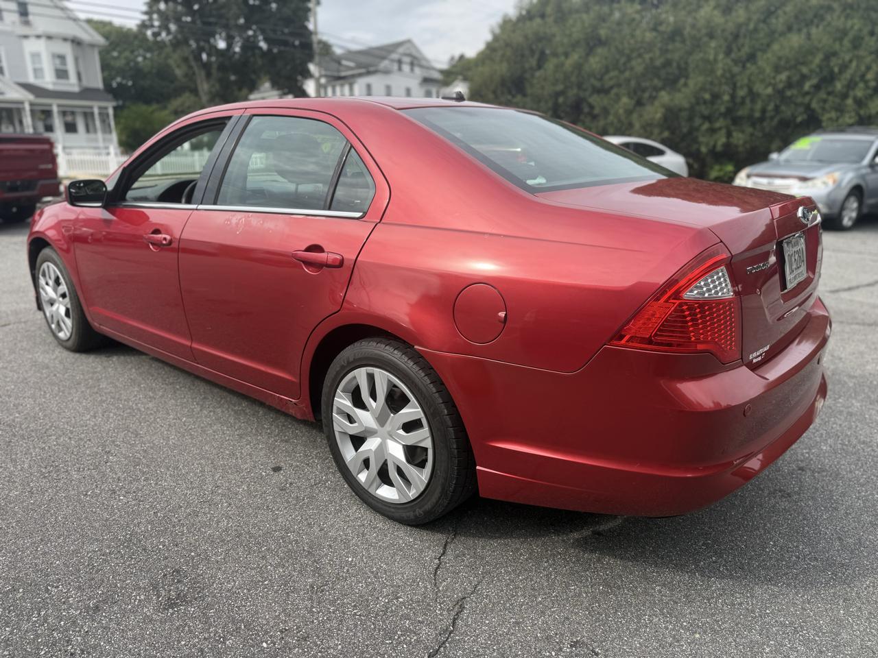 Ford Fusion I4 SE 2011