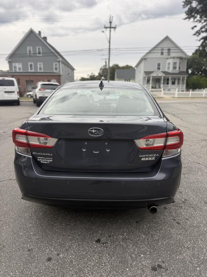 Subaru Impreza 2.0i Limited CVT 4-Door 2017