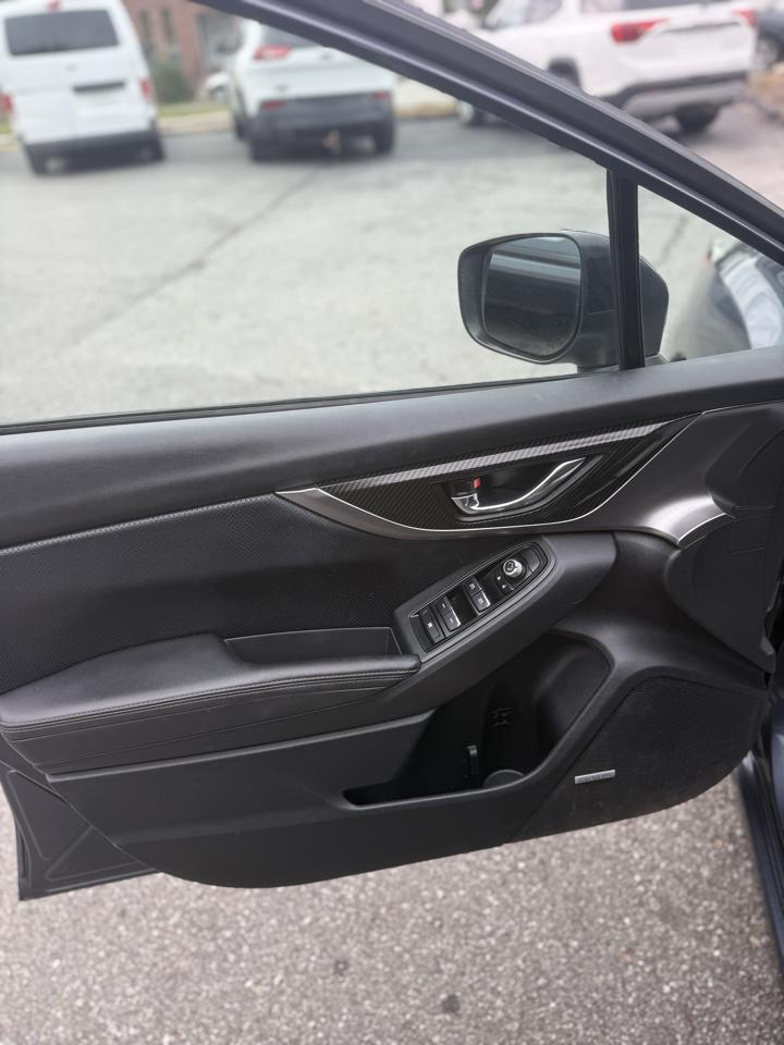 Subaru Impreza 2.0i Limited CVT 4-Door 2017