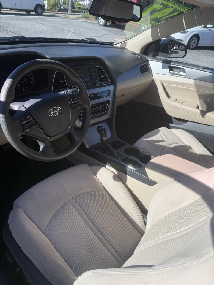 Hyundai Sonata SE 2015