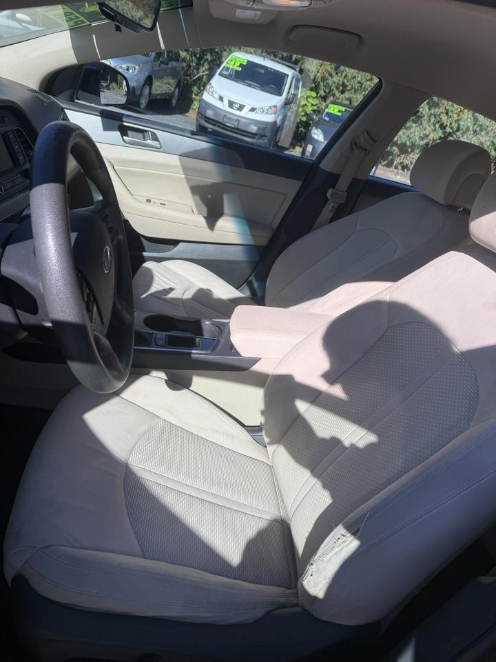 Hyundai Sonata SE 2015