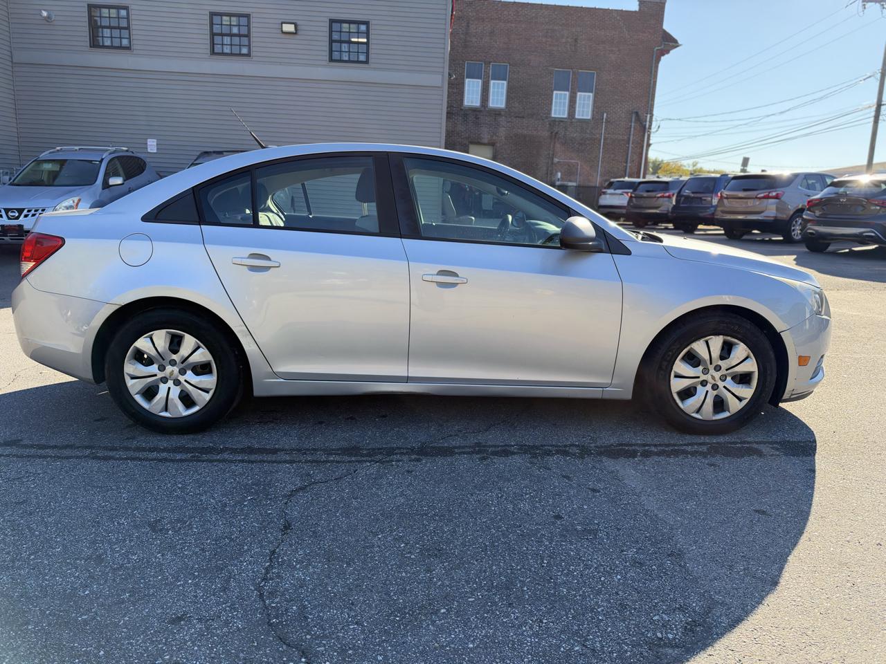 Chevrolet Cruze LS Auto 2014