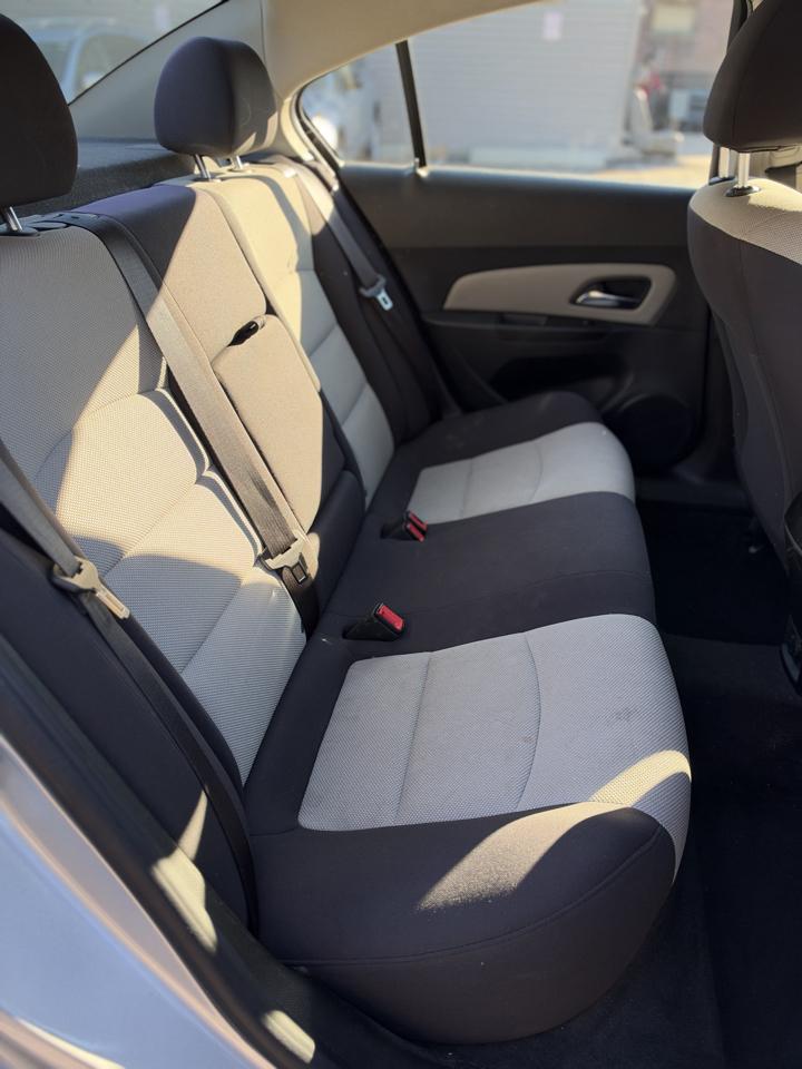 Chevrolet Cruze LS Auto 2014