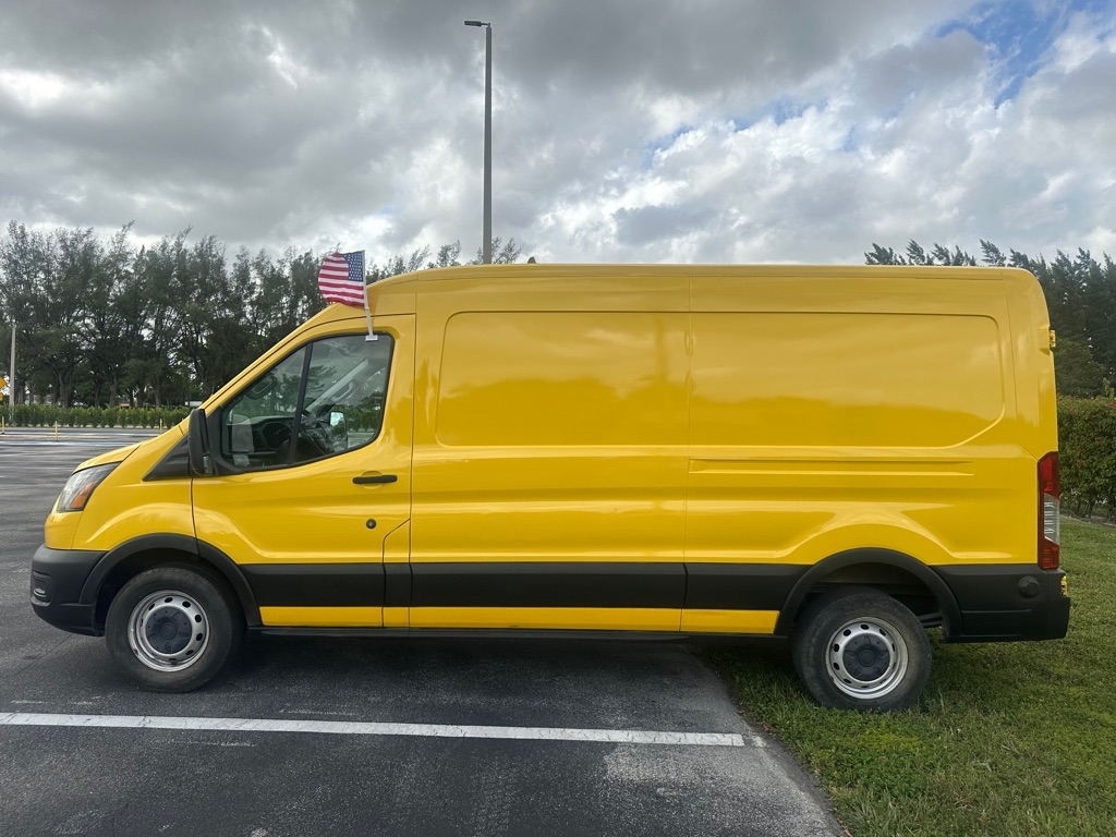 Ford Transit 250 Van Med. Roof w/Sliding Pass. 130-in. WB 2020