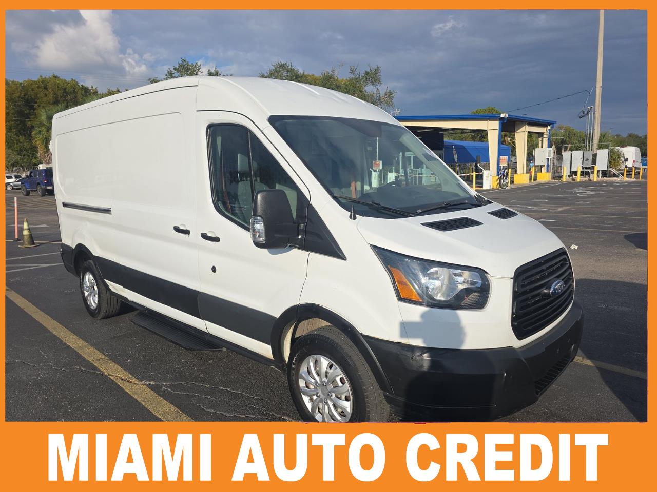 2019 Ford Transit Van Base