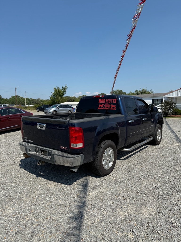 GMC Sierra 1500 SL Crew Cab 2WD 2011 GMC Sierra 1500 SL Crew Cab 2WD 2011