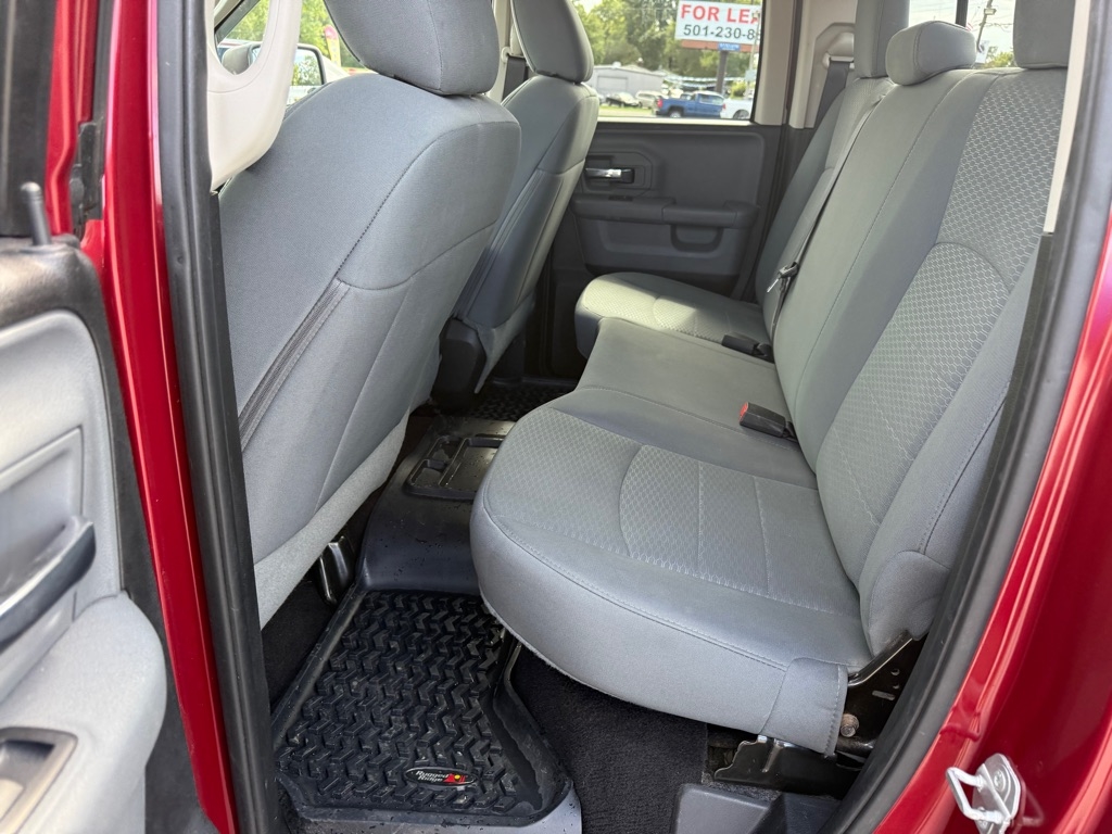 RAM 1500 SLT Quad Cab 2WD 2015 RAM 1500 SLT Quad Cab 2WD 2015