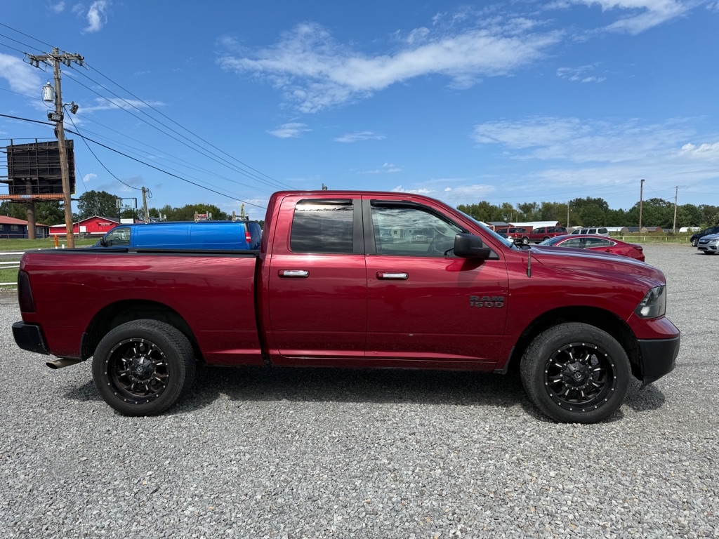 RAM 1500 SLT Quad Cab 2WD 2015 RAM 1500 SLT Quad Cab 2WD 2015