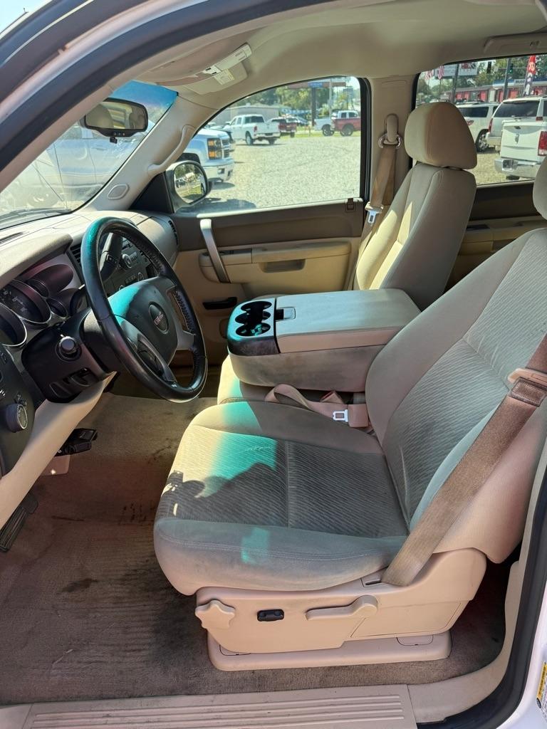 GMC Sierra 1500 SLE Crew Cab 2WD 2013