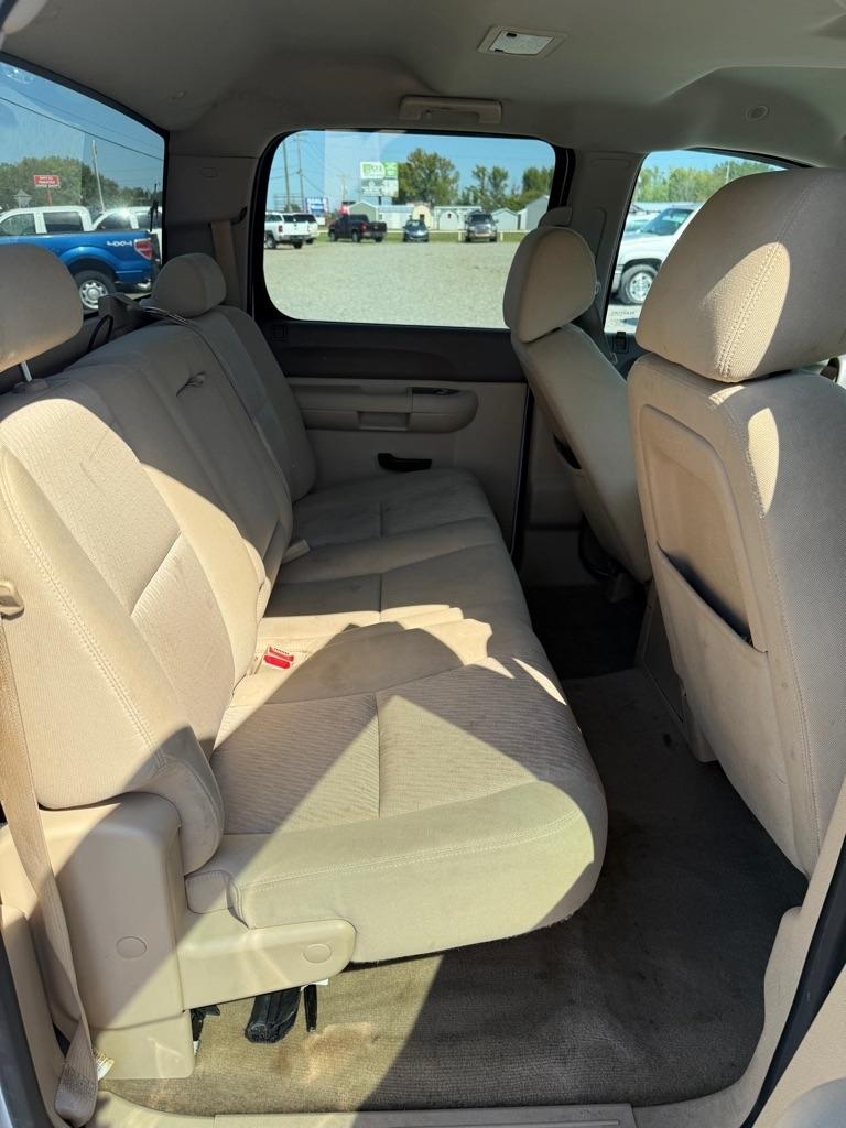 GMC Sierra 1500 SLE Crew Cab 2WD 2013