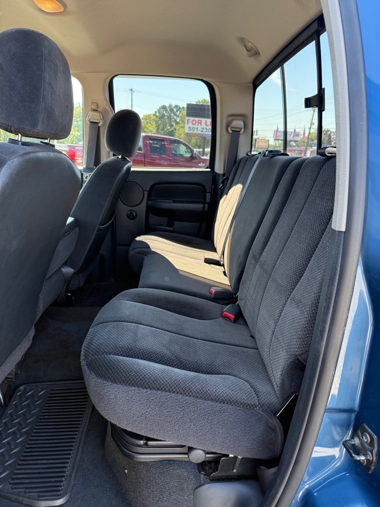 Dodge Ram 1500 ST Quad Cab Short Bed 2WD 2002 Dodge Ram 1500 ST Quad Cab Short Bed 2WD 2002