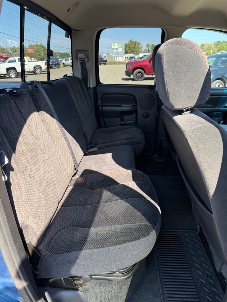 Dodge Ram 1500 ST Quad Cab Short Bed 2WD 2002 Dodge Ram 1500 ST Quad Cab Short Bed 2WD 2002