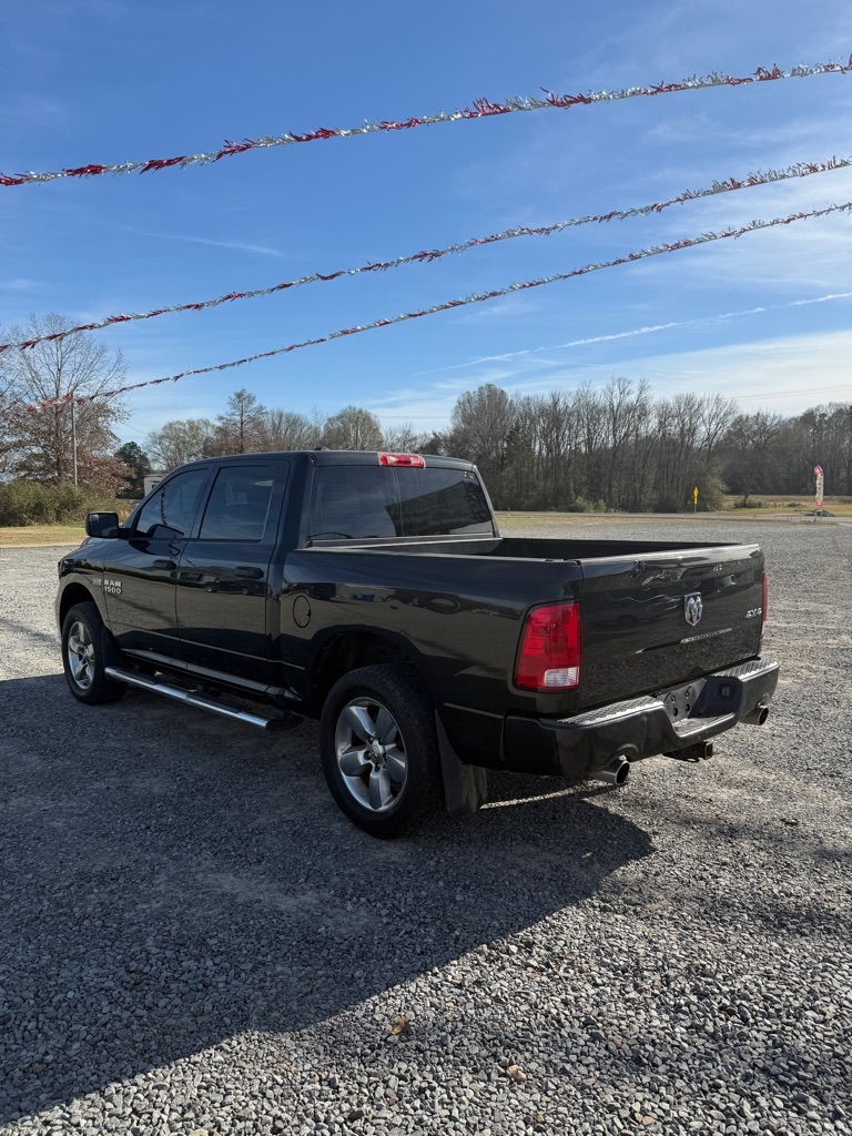 RAM 1500 Tradesman Crew Cab SWB 4WD 2018