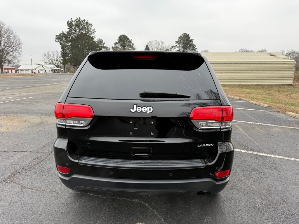 Jeep Grand Cherokee Laredo 2WD 2019