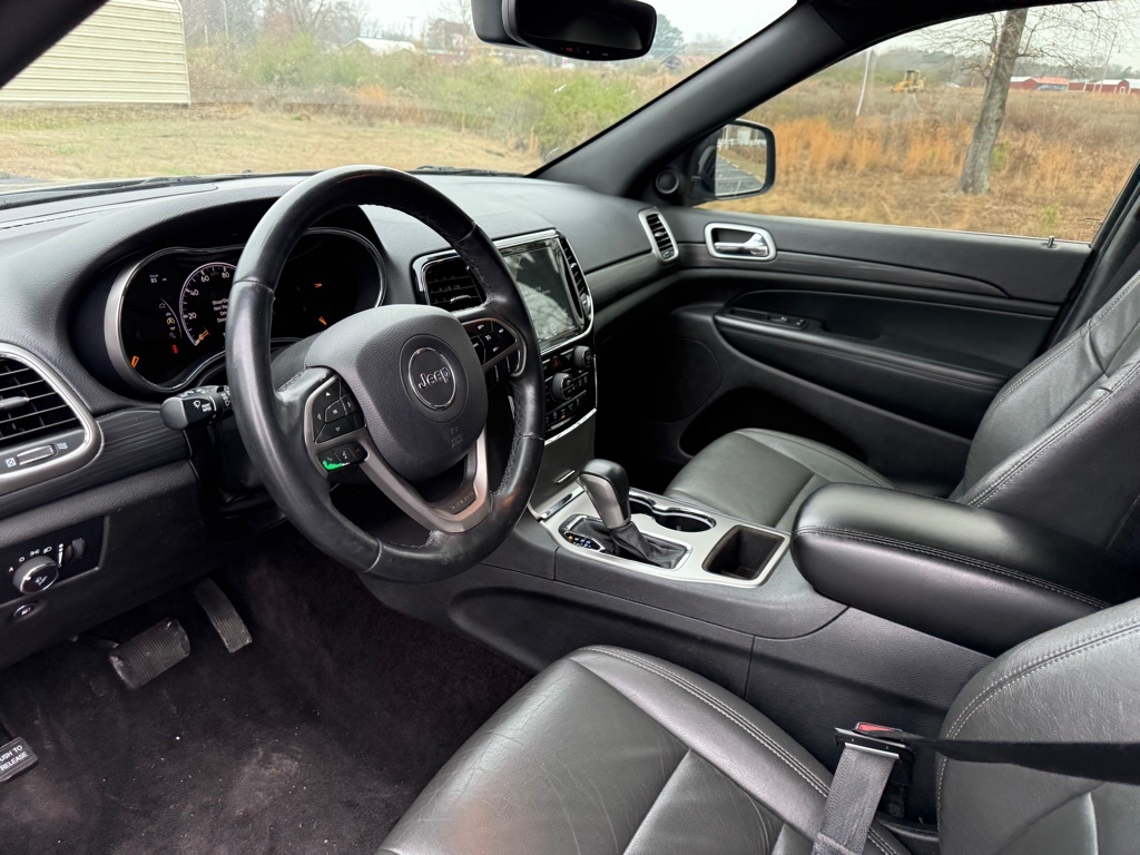 Jeep Grand Cherokee Laredo 2WD 2019