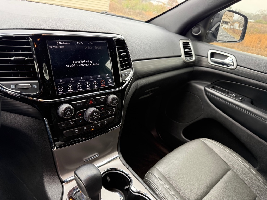 Jeep Grand Cherokee Laredo 2WD 2019