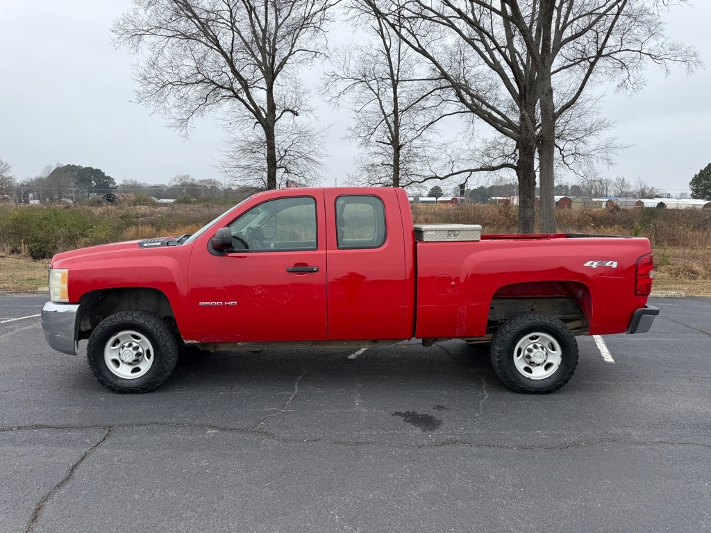 Chevrolet Silverado 2500HD Work Truck Ext. Cab 4WD 2010