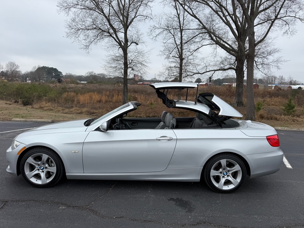 BMW 3-Series 335i Convertible 2012