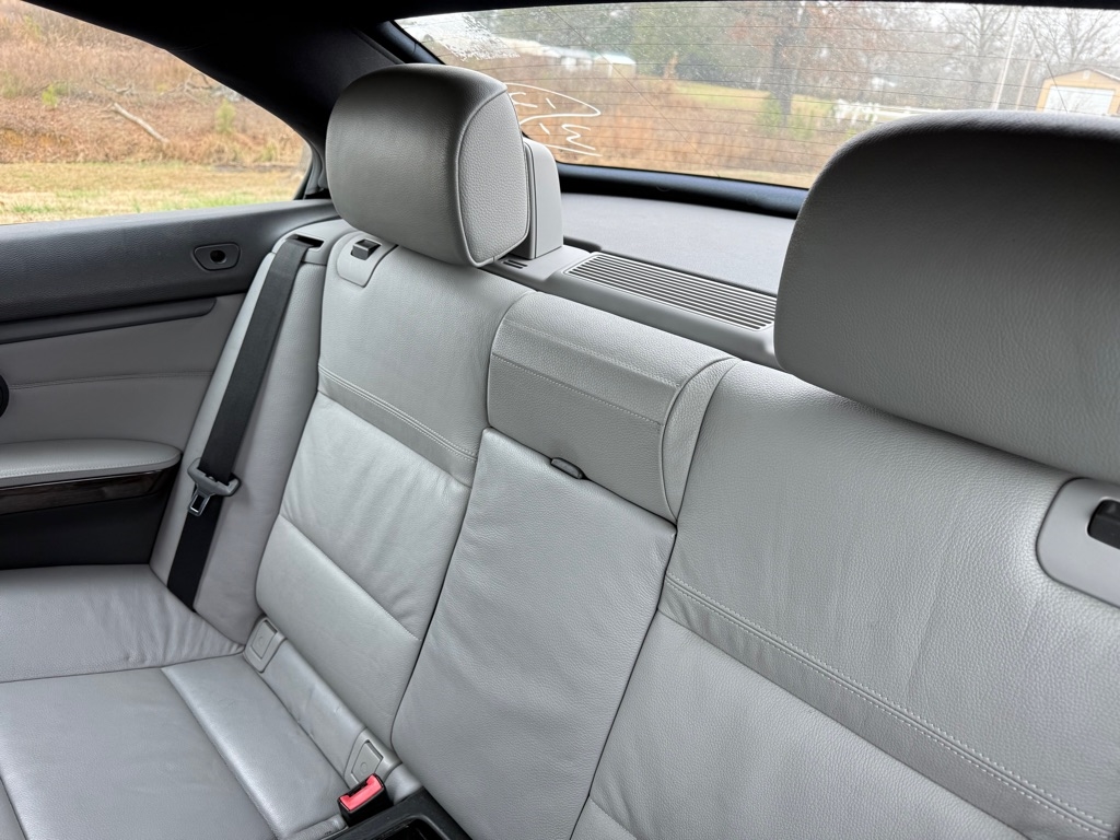 BMW 3-Series 335i Convertible 2012