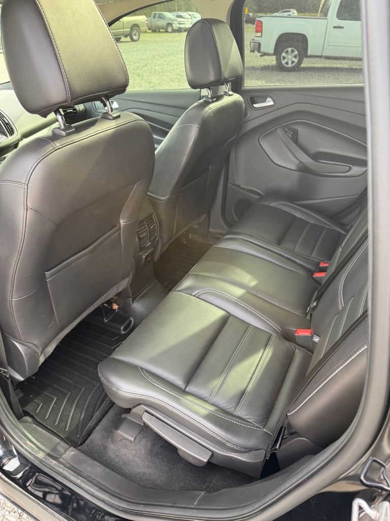 Ford Escape Titanium FWD 2017