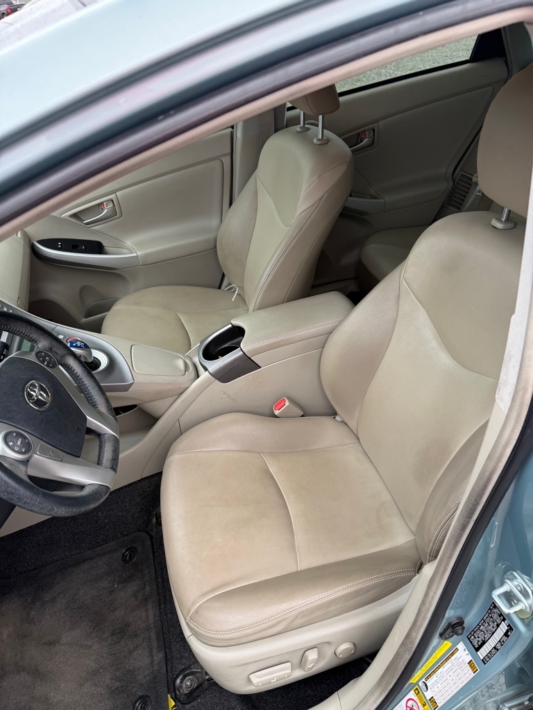 Toyota Prius Four 2015