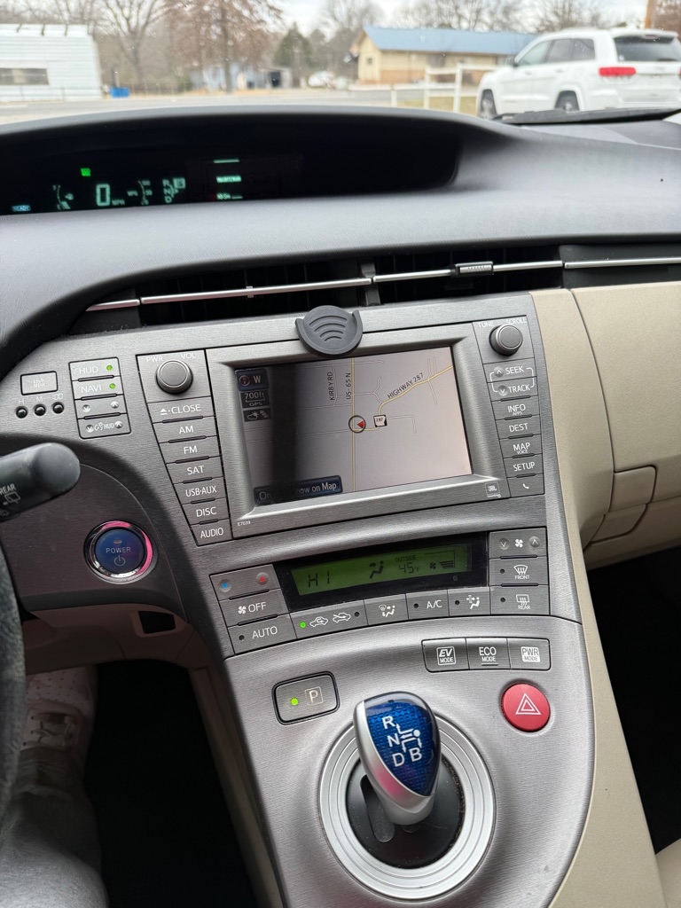 Toyota Prius Four 2015