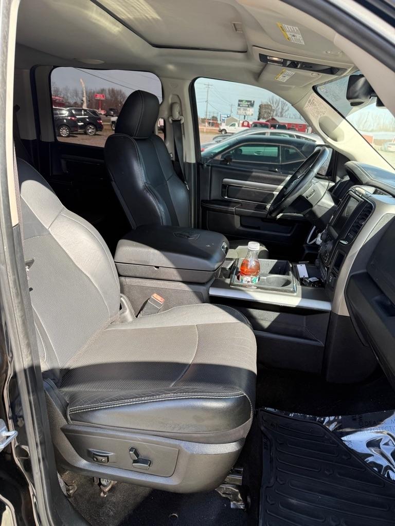 RAM 1500 Sport Crew Cab SWB 4WD 2014