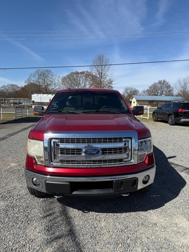 Ford F-150 XL SuperCrew 5.5-ft. Bed 4WD 2013