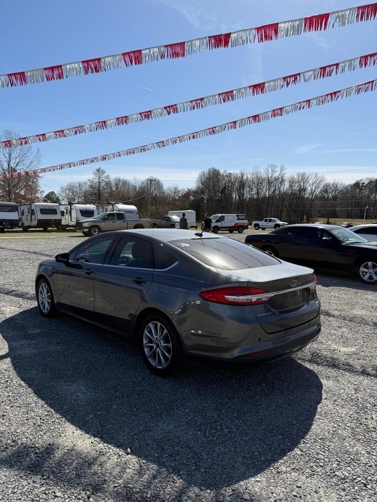 Ford Fusion SE 2017