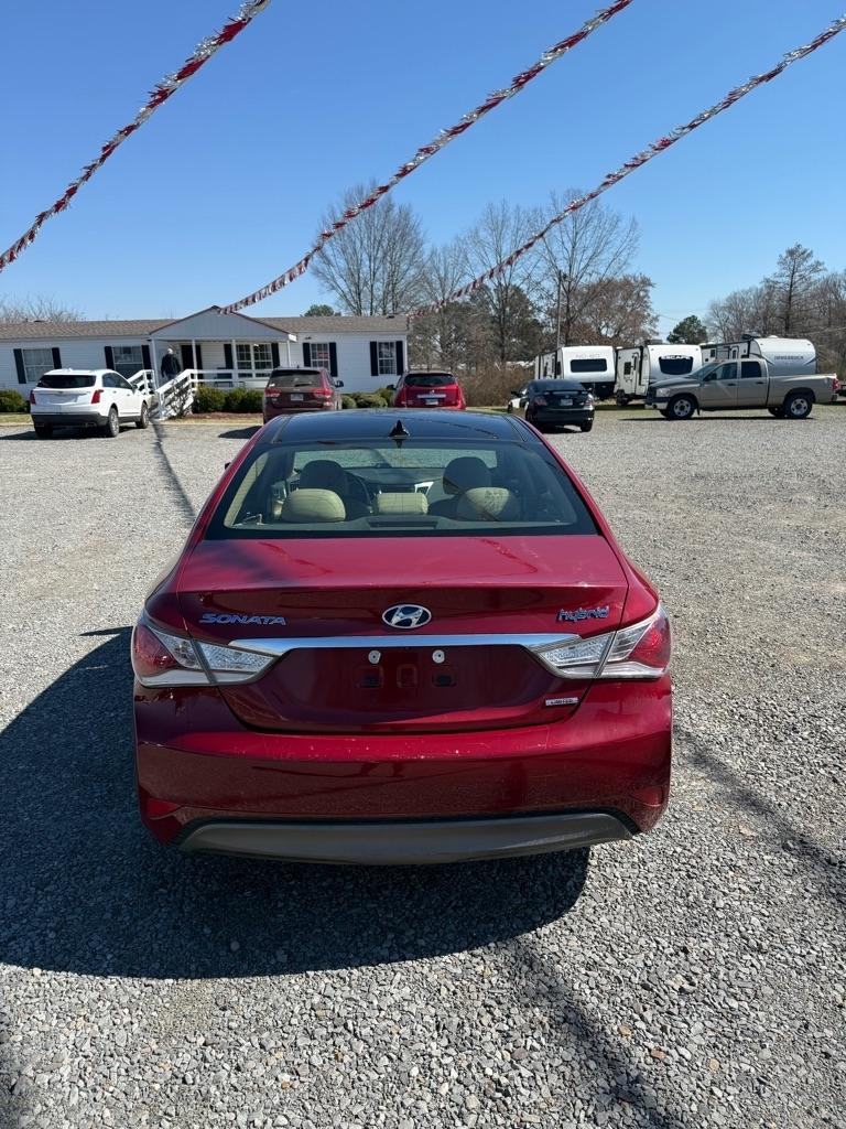 Hyundai Sonata Hybrid Sedan 2015