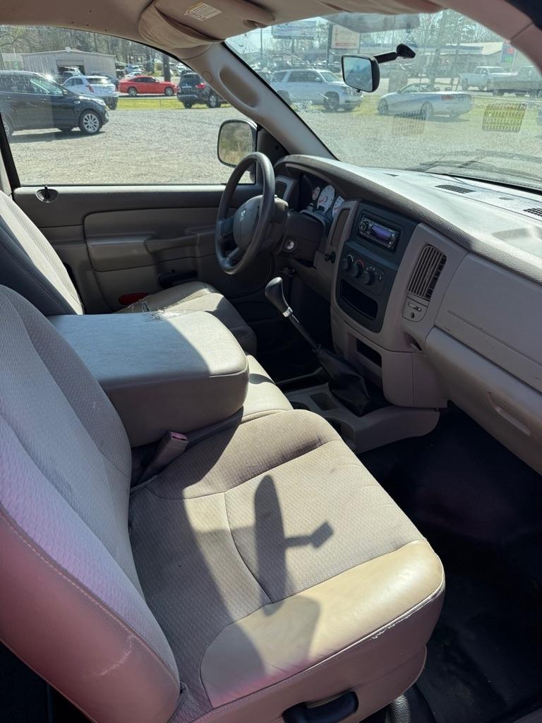 Dodge Ram 1500 ST Long Bed 2WD 2005