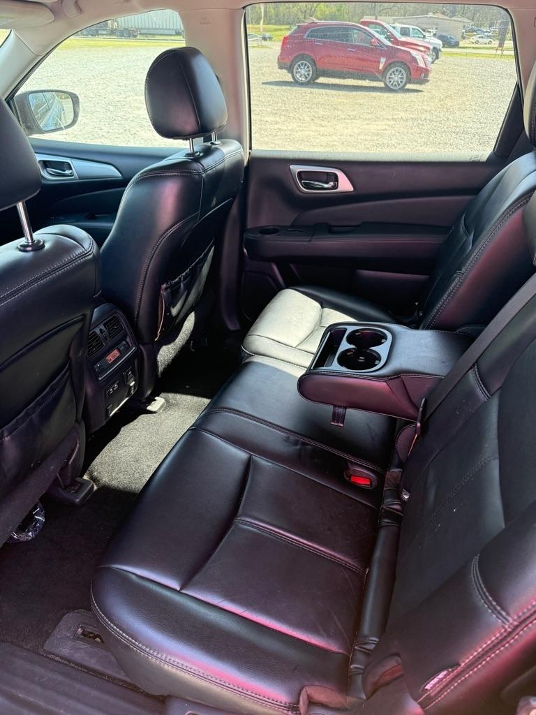 Nissan Pathfinder S 2WD 2019