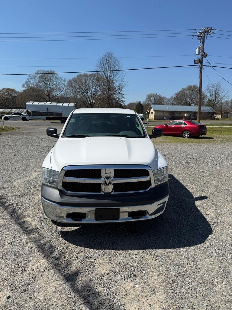 RAM 1500 Tradesman Crew Cab SWB 4WD 2017