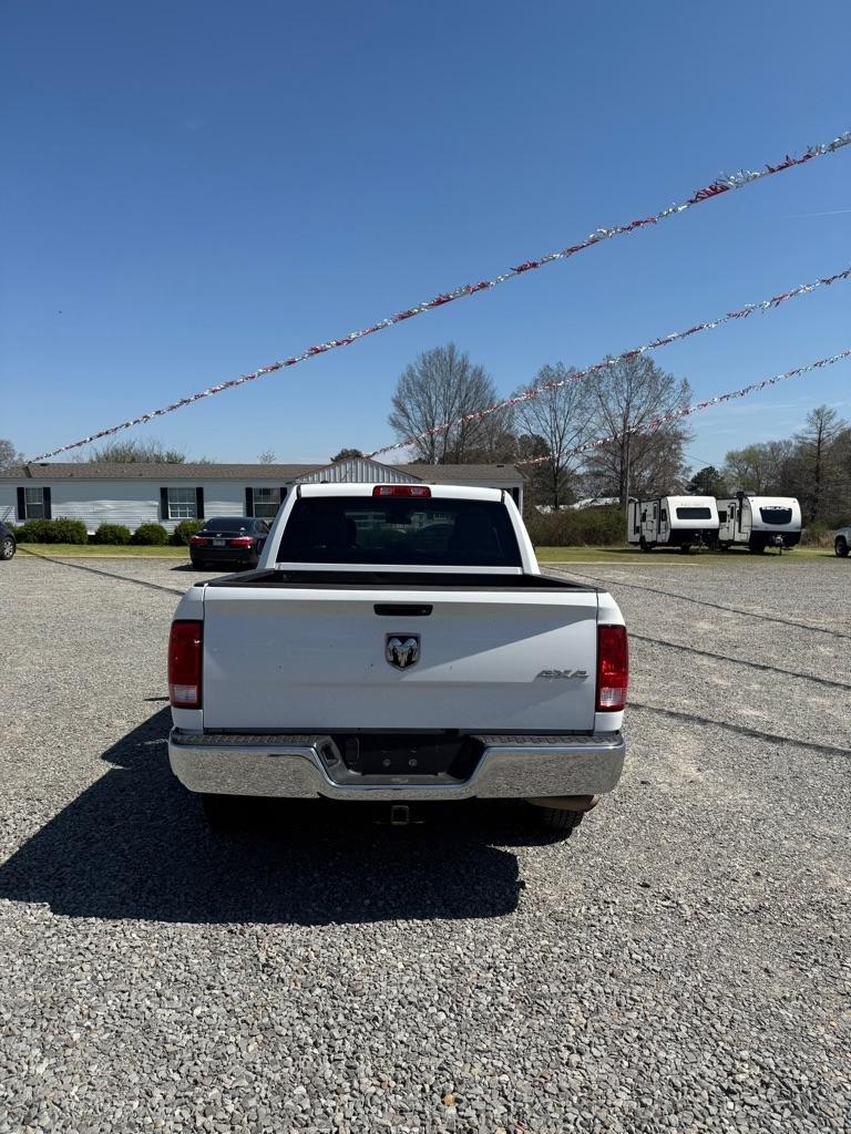 RAM 1500 Tradesman Crew Cab SWB 4WD 2017