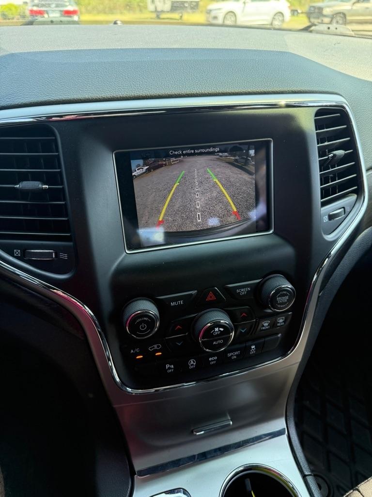 Jeep Grand Cherokee Laredo 4WD 2018