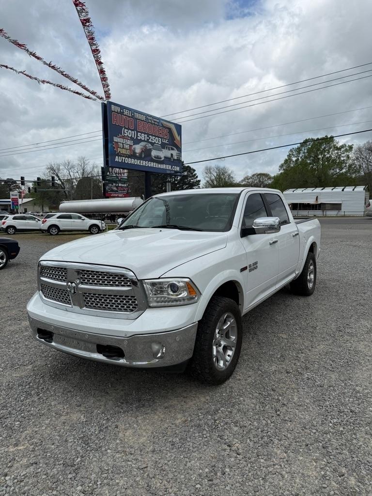 RAM 1500 Laramie Crew Cab SWB 4WD 2017
