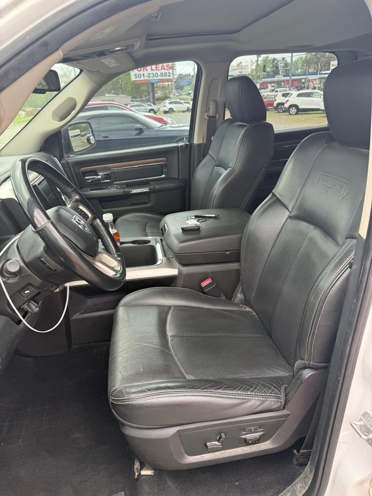 RAM 1500 Laramie Crew Cab SWB 4WD 2017