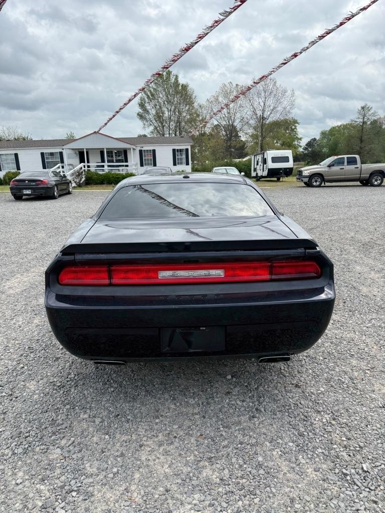 Dodge Challenger R/T 2012