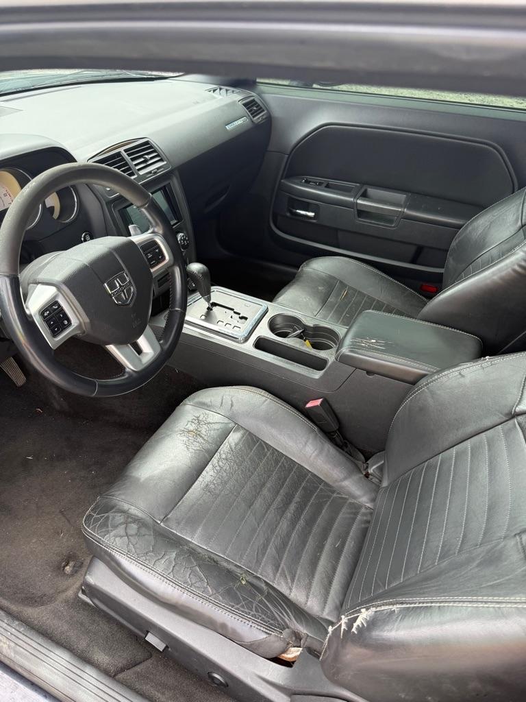 Dodge Challenger R/T 2012