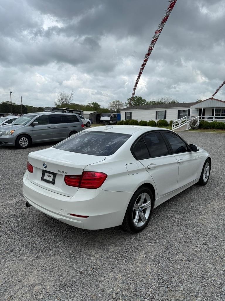 BMW 3-Series 320i Sedan 2015