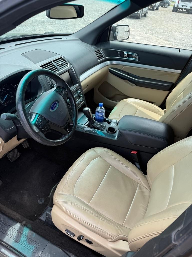 Ford Explorer XLT FWD 2016