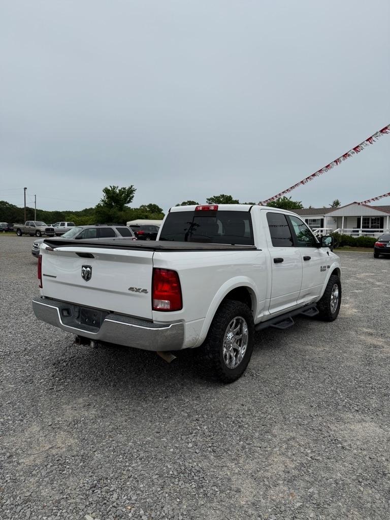RAM 1500 SLT Crew Cab SWB 4WD 2018