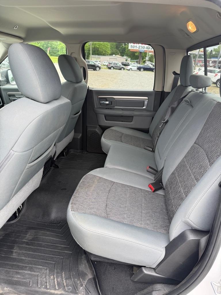 RAM 1500 SLT Crew Cab SWB 4WD 2018