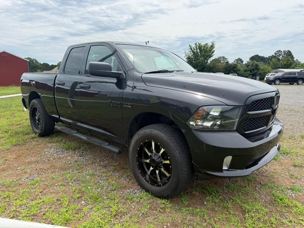 RAM 1500 Tradesman Quad Cab 4WD 2018