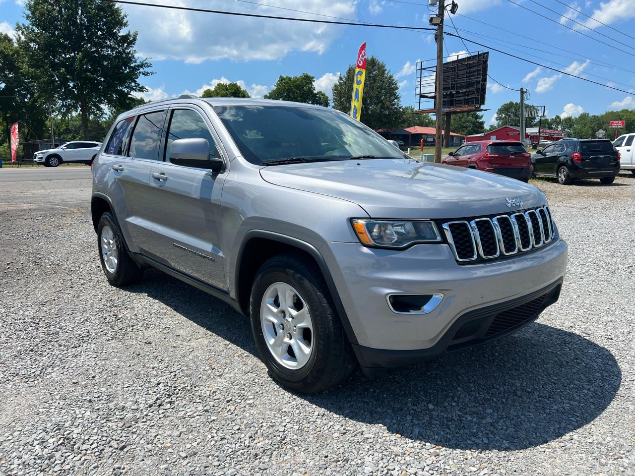 Jeep Grand Cherokee Laredo 4WD 2017