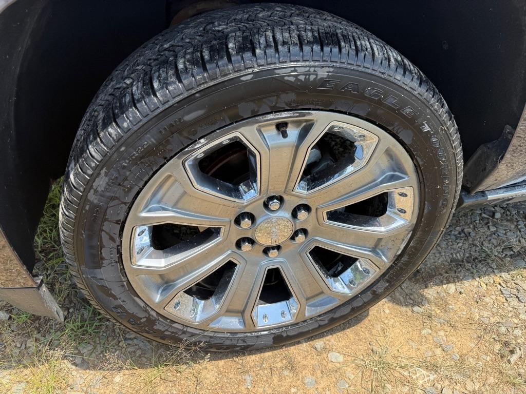GMC Yukon XL Denali 2WD 2017