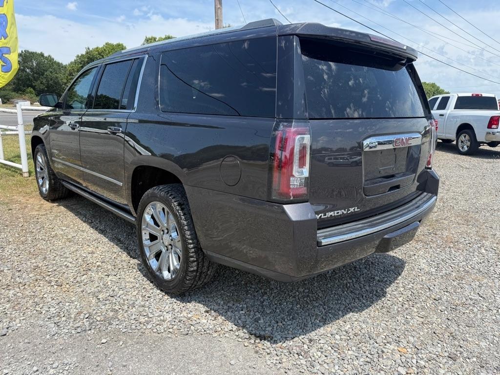 GMC Yukon XL Denali 2WD 2017