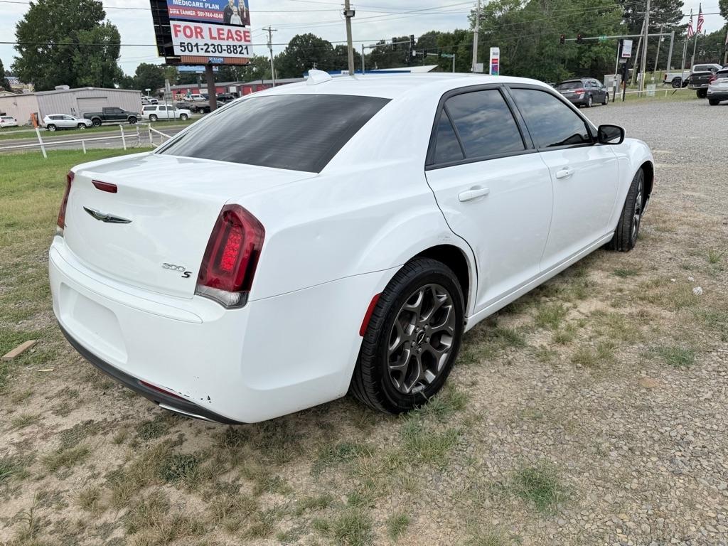 Chrysler 300 S V6 AWD 2015